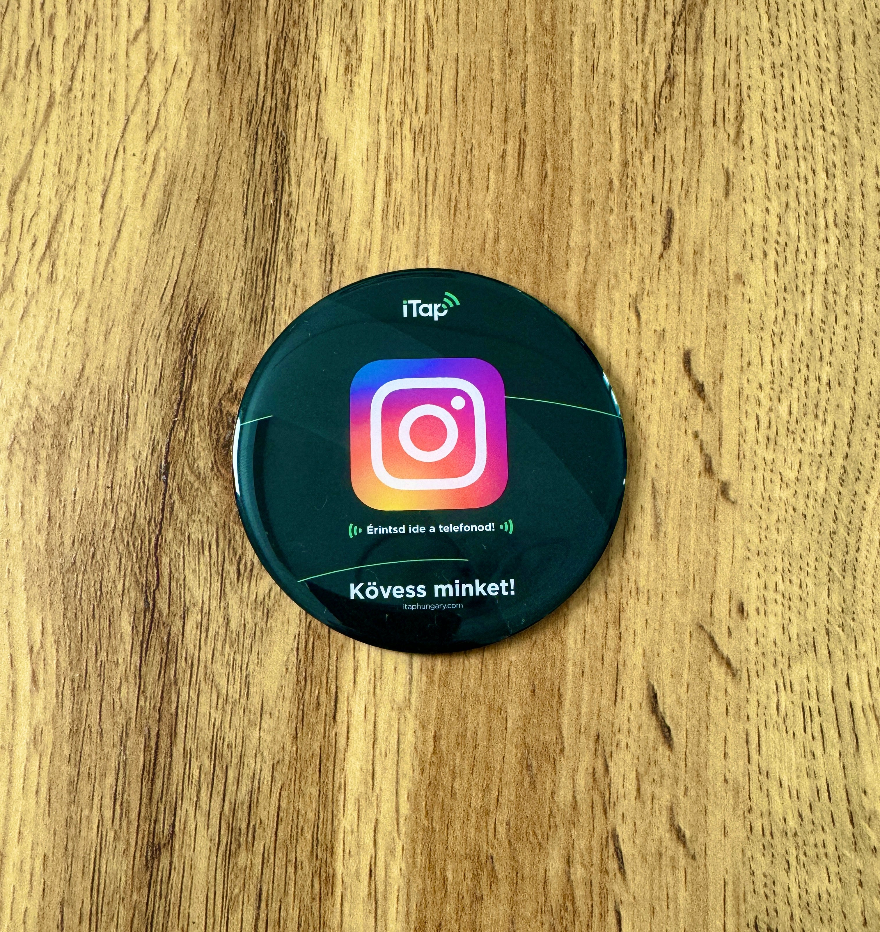 Instagram ösztönző vízálló iTap matrica